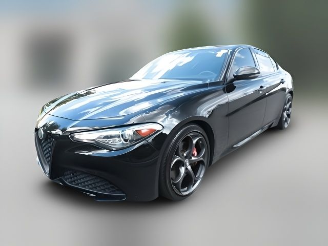 2019 Alfa Romeo Giulia Base