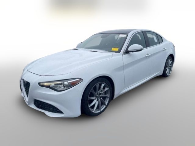 2019 Alfa Romeo Giulia Base