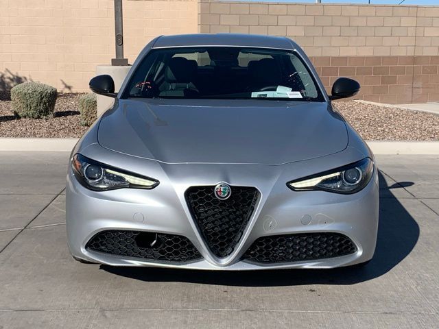 2019 Alfa Romeo Giulia Base