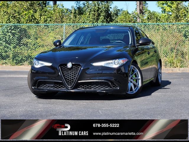 2019 Alfa Romeo Giulia Base