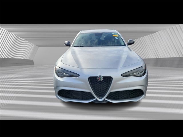 2019 Alfa Romeo Giulia Sport