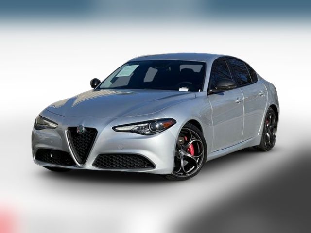 2019 Alfa Romeo Giulia Base