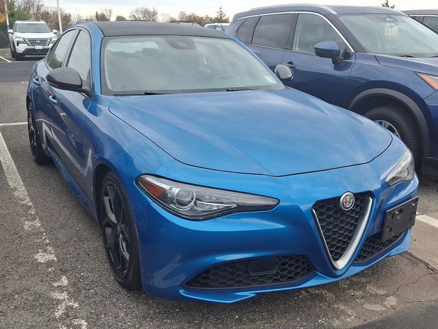 2019 Alfa Romeo Giulia Base