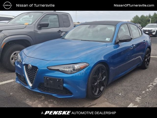 2019 Alfa Romeo Giulia Base