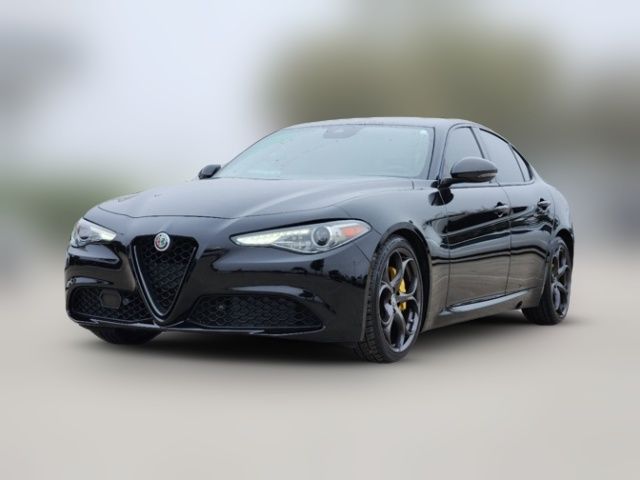 2019 Alfa Romeo Giulia Base