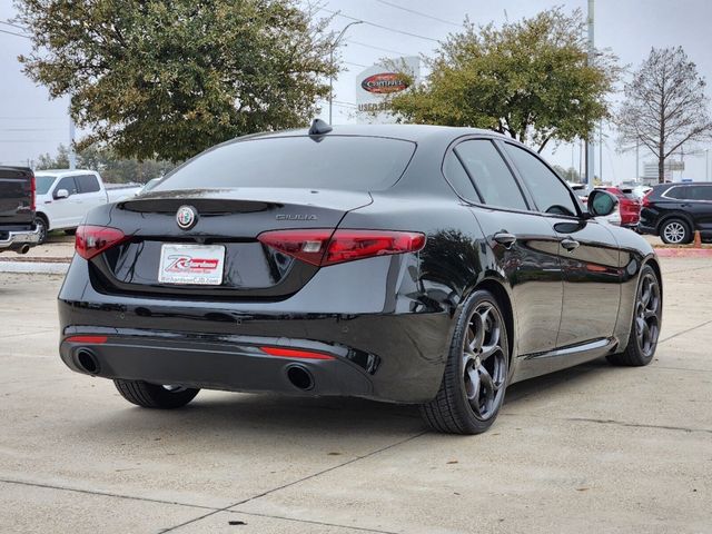 2019 Alfa Romeo Giulia Base