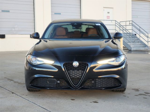 2019 Alfa Romeo Giulia Base