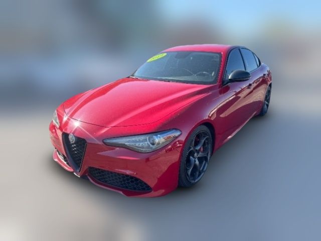 2019 Alfa Romeo Giulia Sport