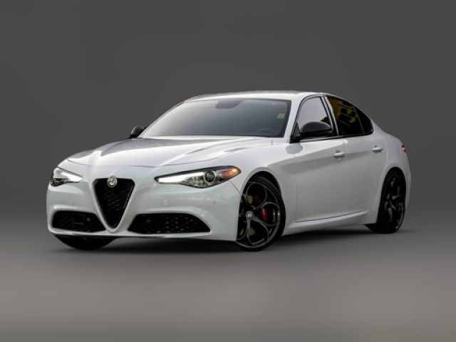 2019 Alfa Romeo Giulia Base