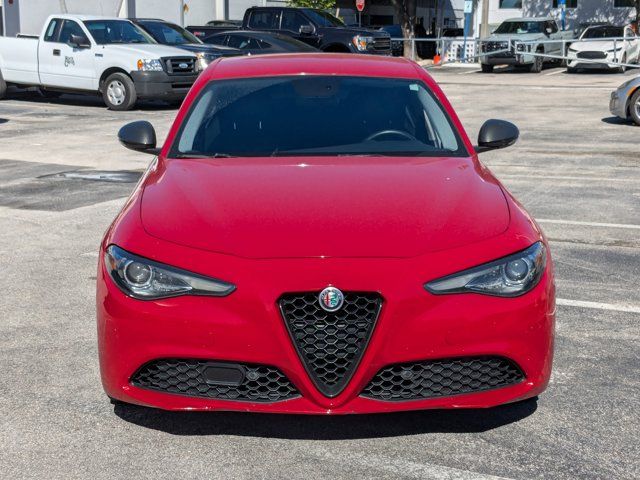 2019 Alfa Romeo Giulia Base