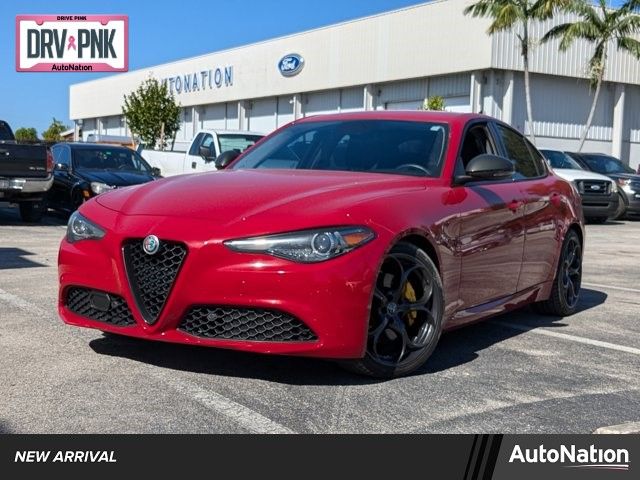 2019 Alfa Romeo Giulia Base