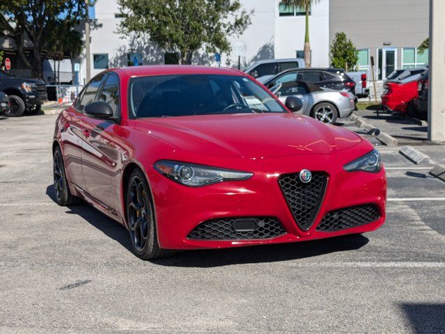 2019 Alfa Romeo Giulia Base