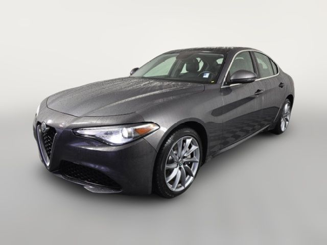 2019 Alfa Romeo Giulia Base