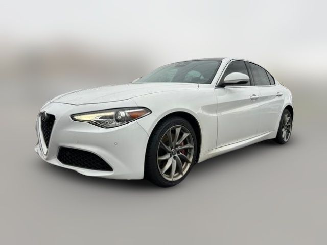 2019 Alfa Romeo Giulia Base