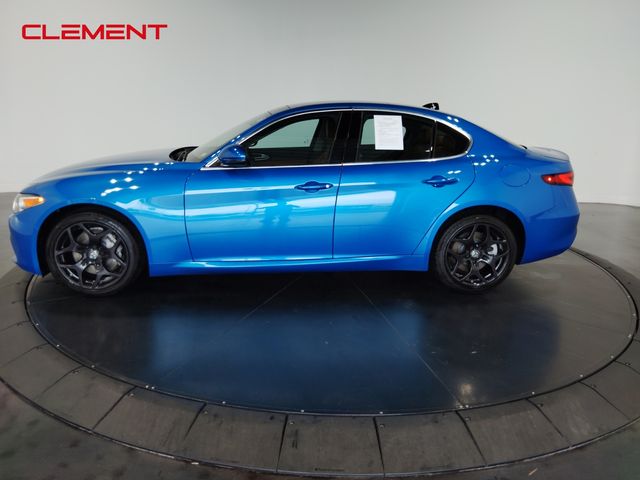 2019 Alfa Romeo Giulia Base