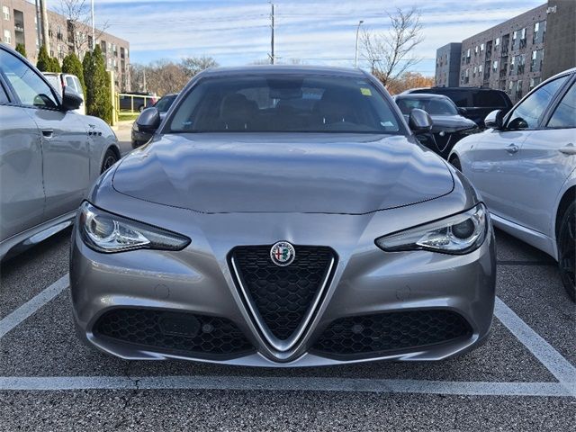 2019 Alfa Romeo Giulia Base