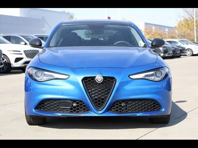 2019 Alfa Romeo Giulia Base