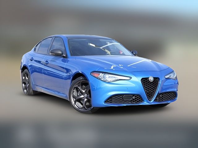 2019 Alfa Romeo Giulia Base