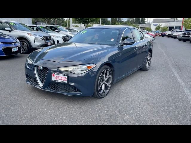 2019 Alfa Romeo Giulia Base