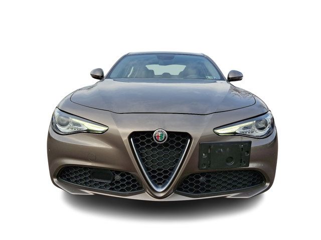 2019 Alfa Romeo Giulia Base