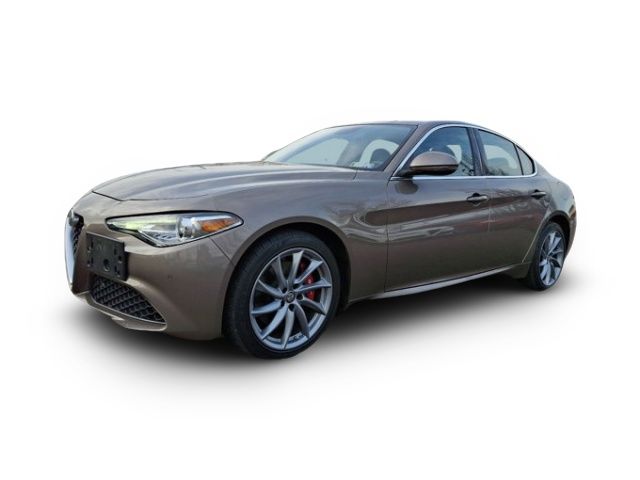 2019 Alfa Romeo Giulia Base