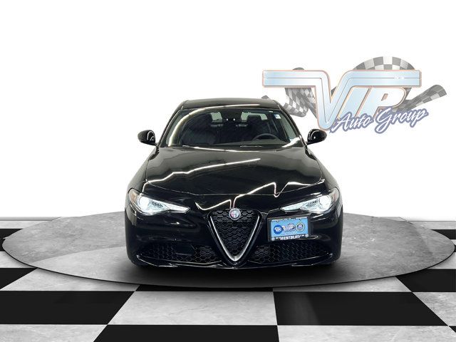2019 Alfa Romeo Giulia Base