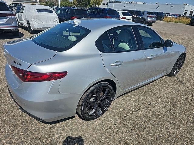 2019 Alfa Romeo Giulia Sport