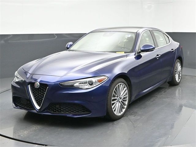 2019 Alfa Romeo Giulia Ti Lusso