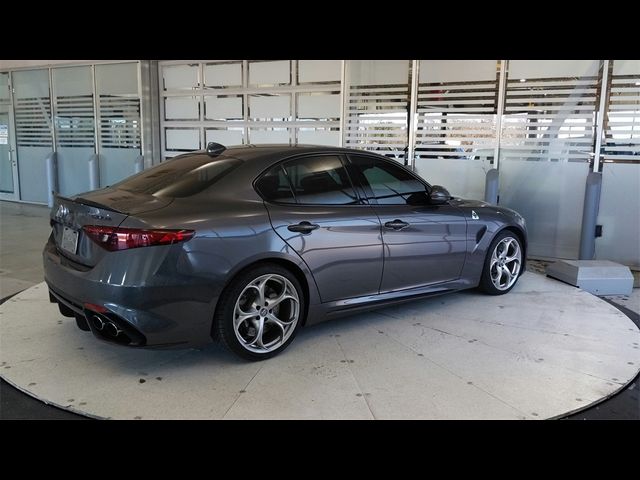 2019 Alfa Romeo Giulia Quadrifoglio