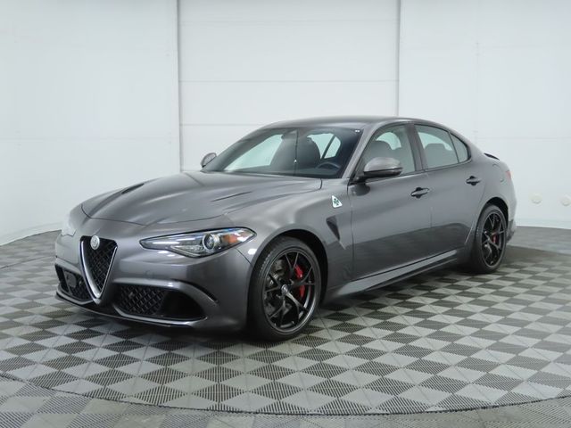 2019 Alfa Romeo Giulia Quadrifoglio