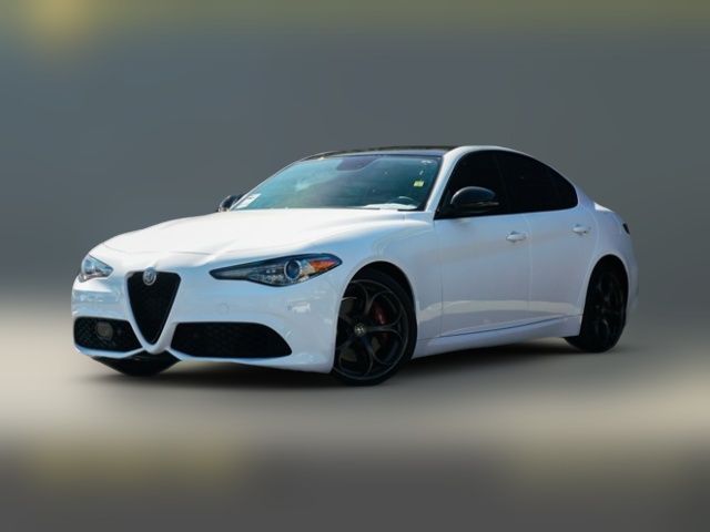 2019 Alfa Romeo Giulia Sport