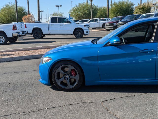 2019 Alfa Romeo Giulia Sport