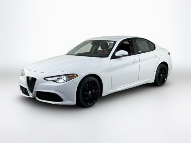 2019 Alfa Romeo Giulia Sport