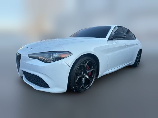 2019 Alfa Romeo Giulia Sport