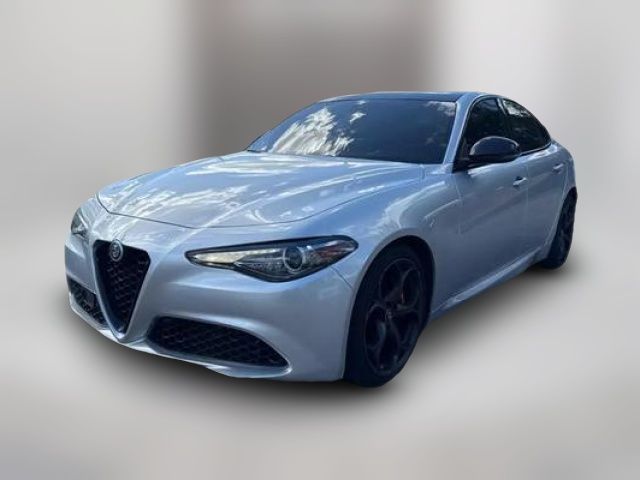 2019 Alfa Romeo Giulia Base