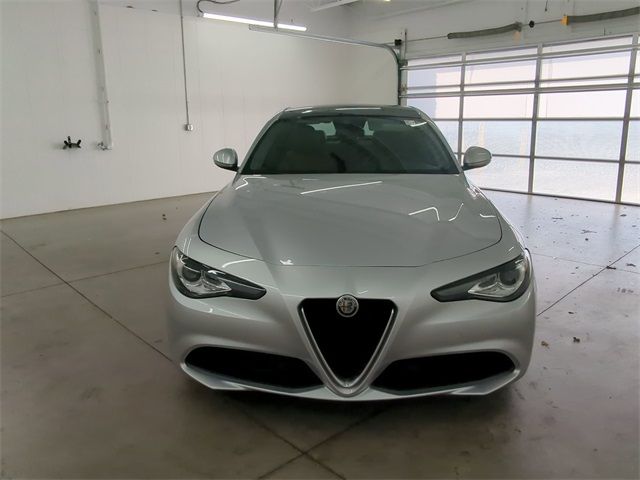 2019 Alfa Romeo Giulia Ti Lusso