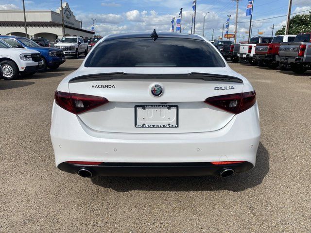 2019 Alfa Romeo Giulia Ti Lusso