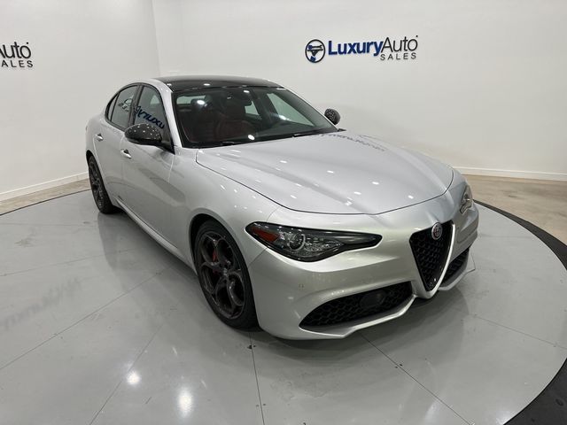 2019 Alfa Romeo Giulia Ti Sport