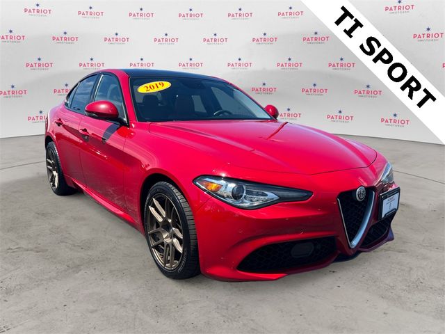 2019 Alfa Romeo Giulia Ti Sport