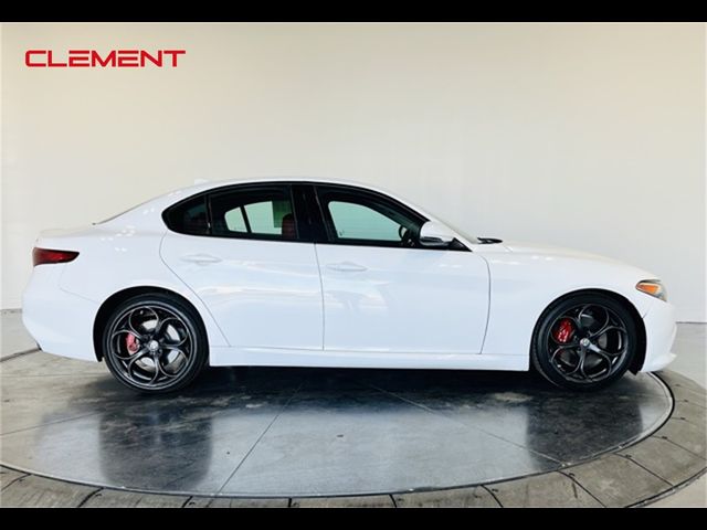 2019 Alfa Romeo Giulia Ti Sport