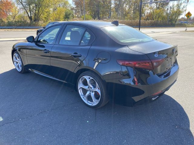 2019 Alfa Romeo Giulia Ti Sport