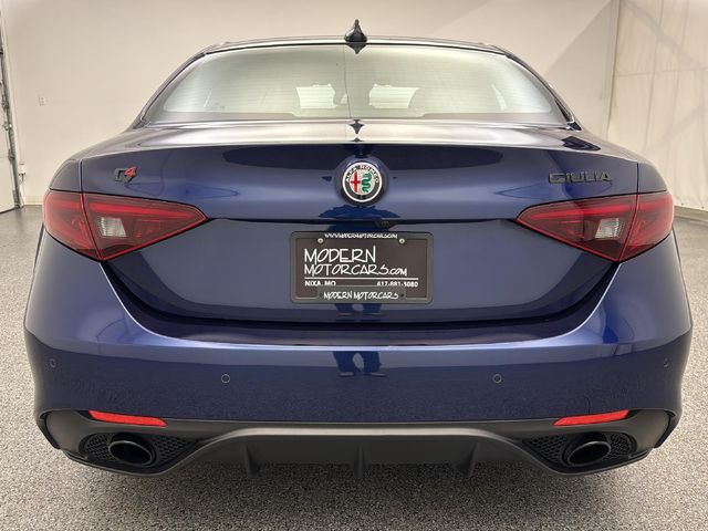 2019 Alfa Romeo Giulia TI Sport Carbon