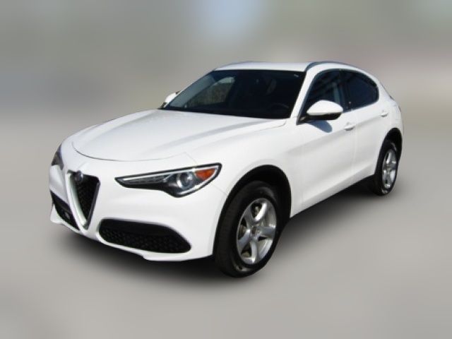 2019 Alfa Romeo Stelvio Base