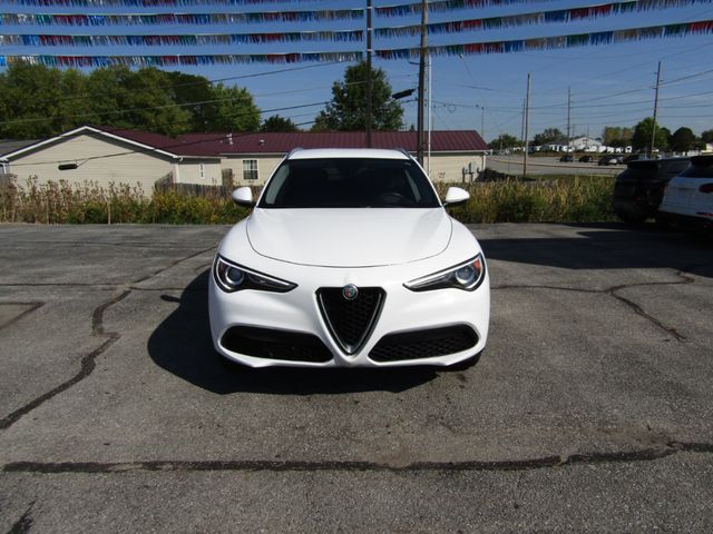 2019 Alfa Romeo Stelvio Base