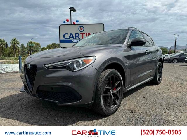 2019 Alfa Romeo Stelvio Base