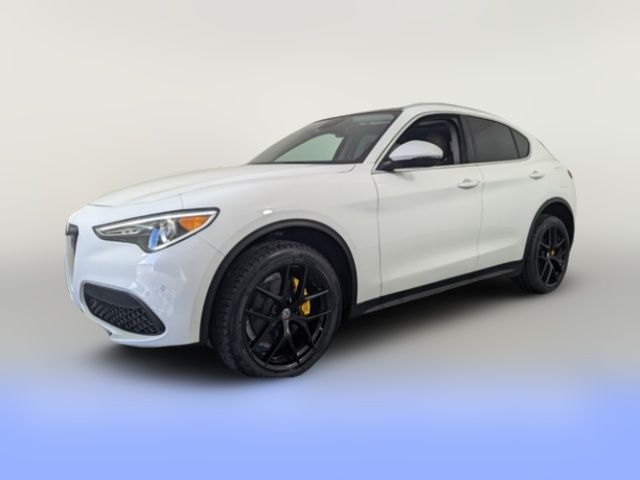 2019 Alfa Romeo Stelvio Base