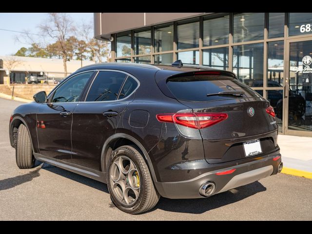 2019 Alfa Romeo Stelvio Base