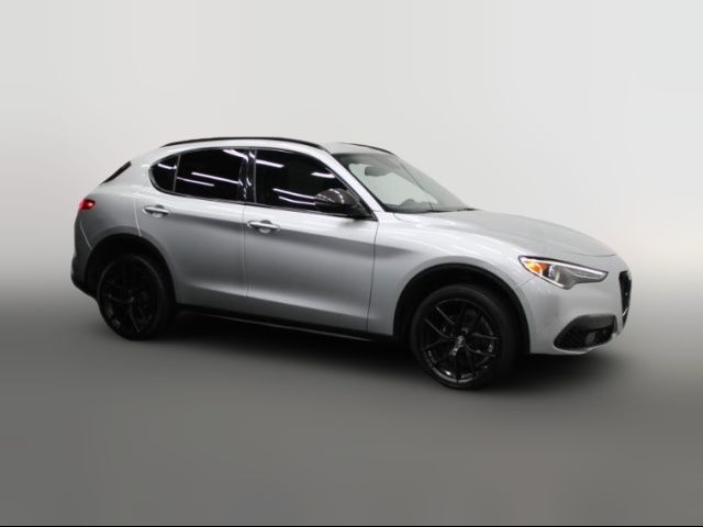 2019 Alfa Romeo Stelvio Base