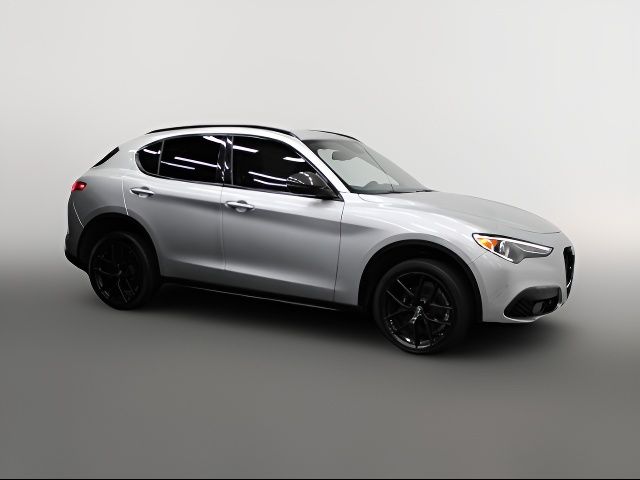 2019 Alfa Romeo Stelvio Base