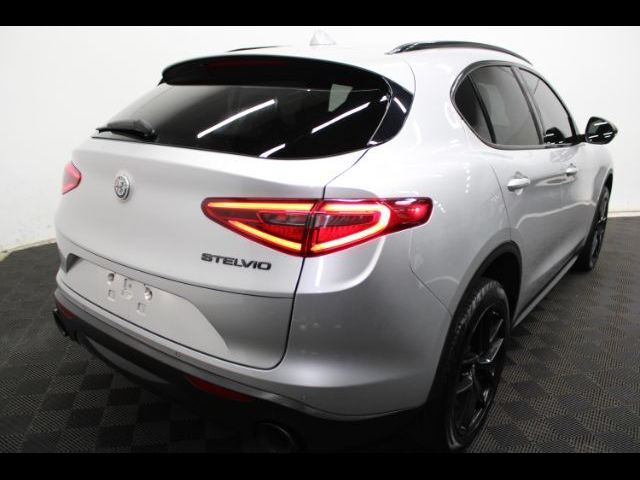 2019 Alfa Romeo Stelvio Base